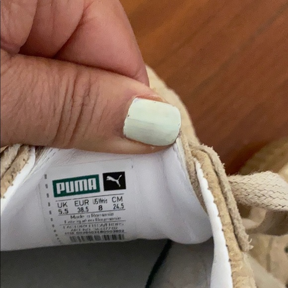 Puma Beige Snake Skin shimmer Gym Shoe - Picture 8 of 11